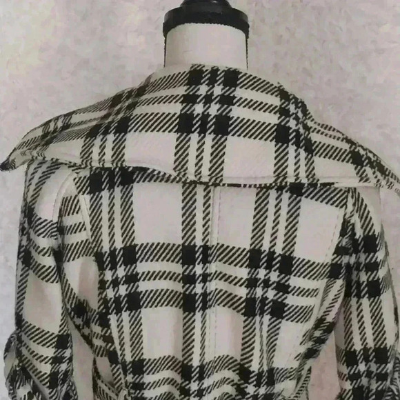 Me Jane Women 3/4 Sleeve Houndstooth Belted Cropped Jacket Size M - Picture 4 of 8
